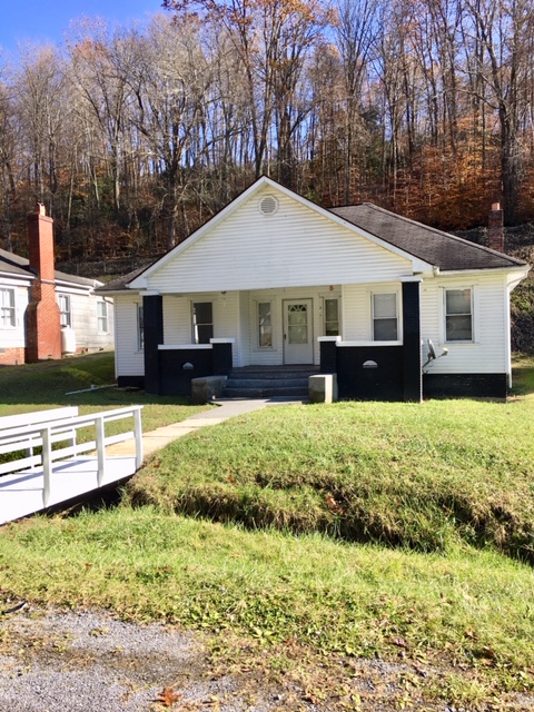 638 Meadow St SW Coeburn